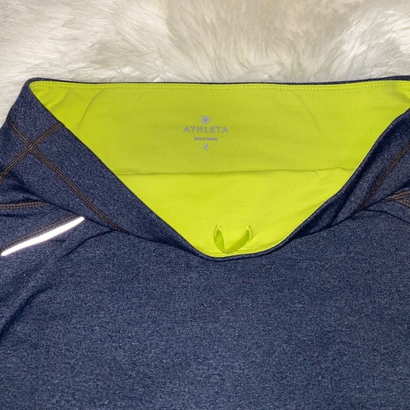 Athleta Relay reflective navy blue skort - Picture 3 of 8